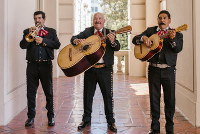 mexican wedding traditions mariachi music