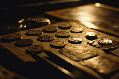 mexican wedding traditions thirteen gold coins